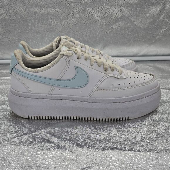 Women's Nike Court Vision Alta Platform Sneakers Size 8.5 White Light Blue - Picture 1 of 9